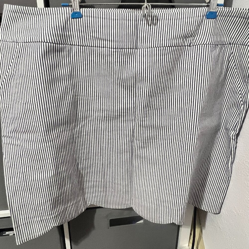 Tribal Blue and white stripped scalloped skort